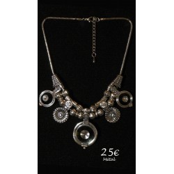 COLLIER METAL 5 MEDAILLONS